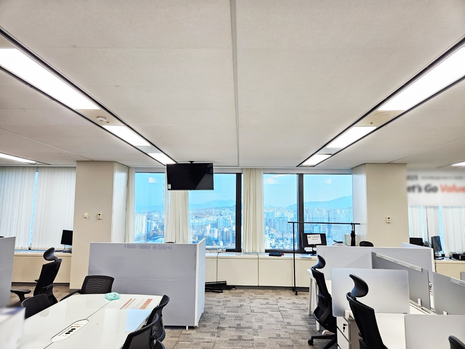 KakaoTalk_20251122_173639698_09.jpg