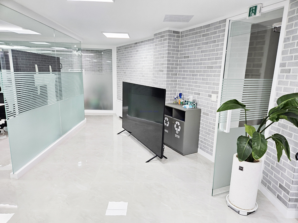 KakaoTalk_20250510_171204377_02.jpg