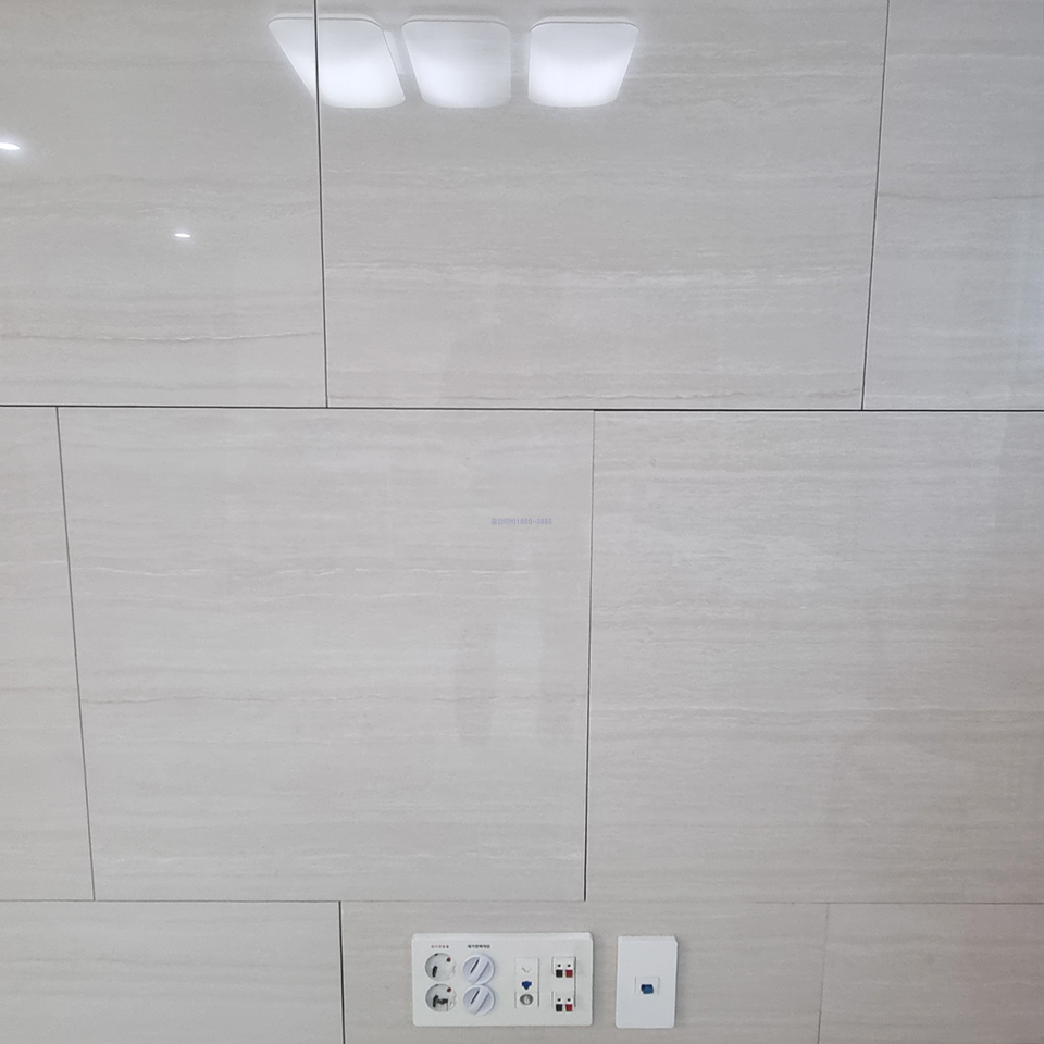 KakaoTalk_20251013_181120585_06.jpg