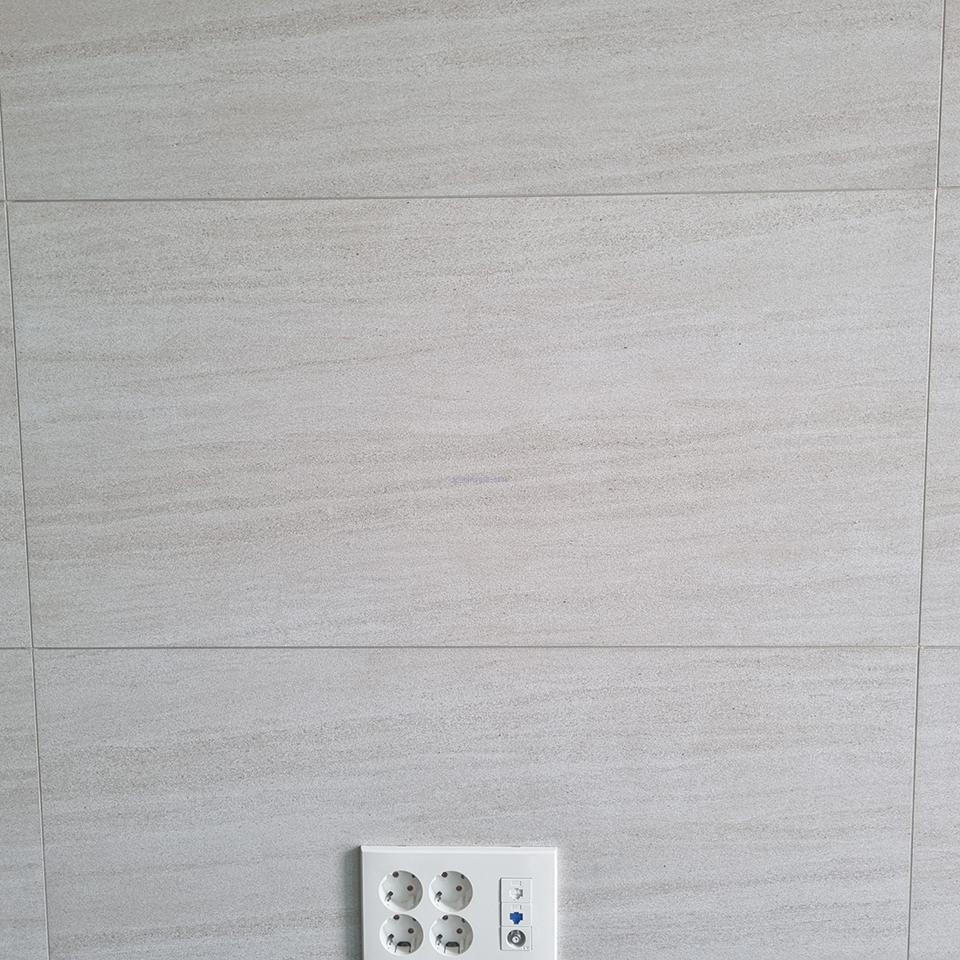 KakaoTalk_20250818_135757863_02.jpg