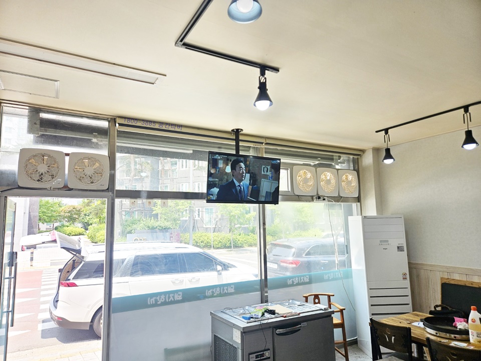 KakaoTalk_20250528_124928243_05.jpg